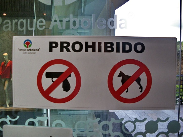 Winkelcentrum Arboleda (1)